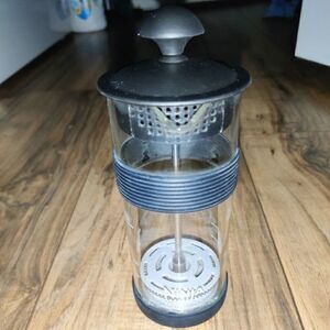 Ninja Coffee Bar Easy Milk Frother with Press Froth Technology